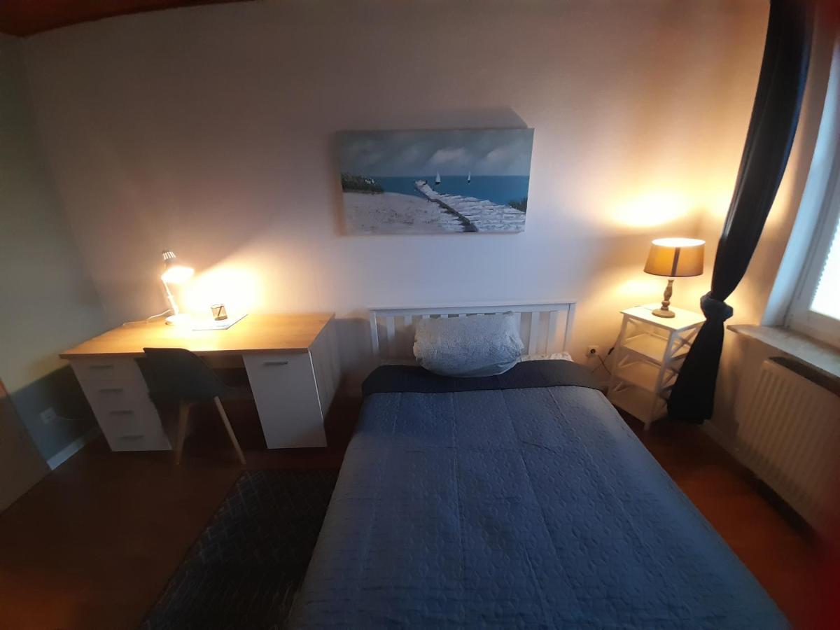Apartment Am Waldrand 1 Person ,Gemuetlich, Nichtraucher Itzehoe Extérieur photo